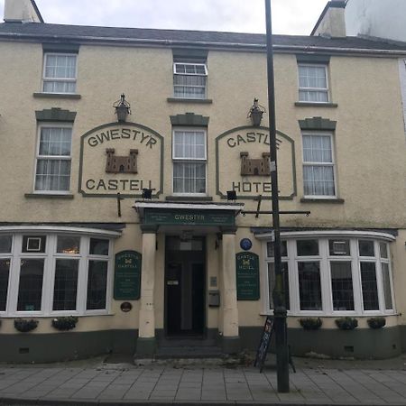 The Castle Hotel Lampeter Bagian luar foto